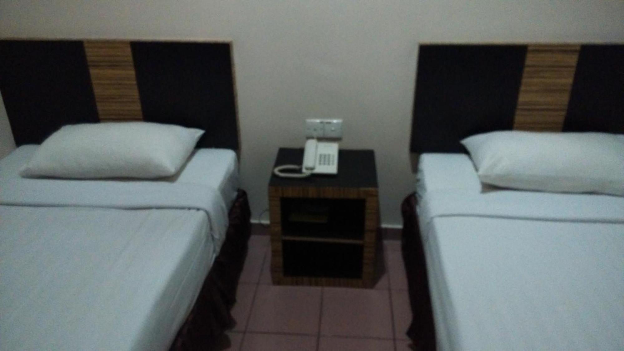 Hotel Traveller Kota Kinabalu Rom bilde