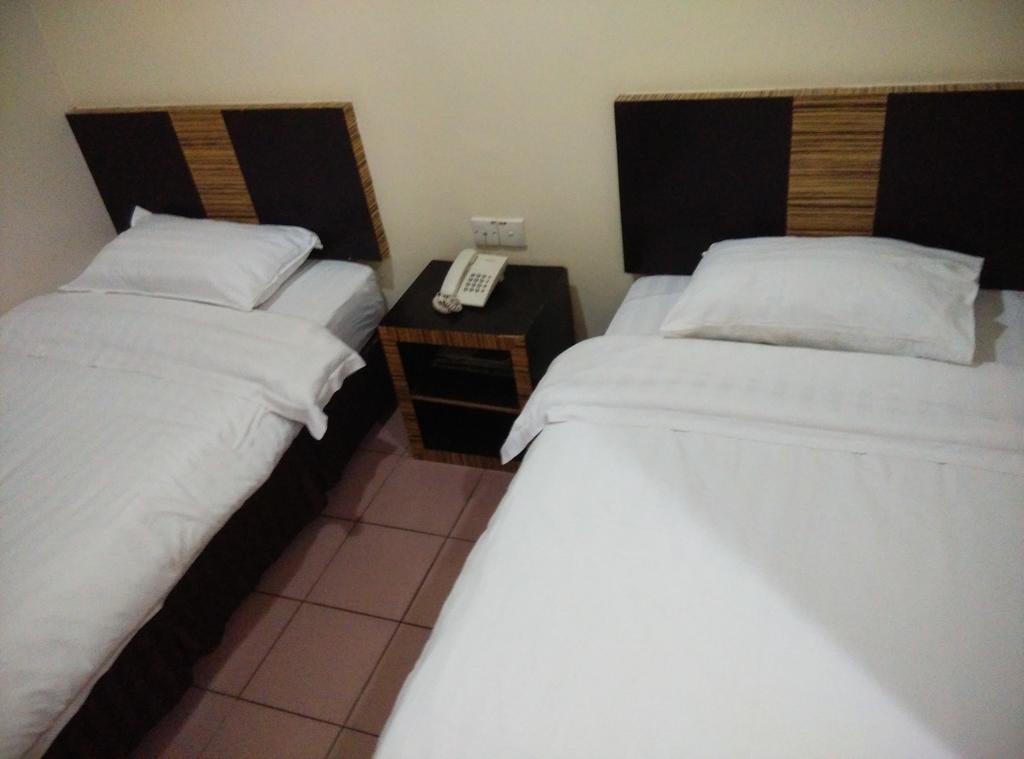Hotel Traveller Kota Kinabalu Eksteriør bilde