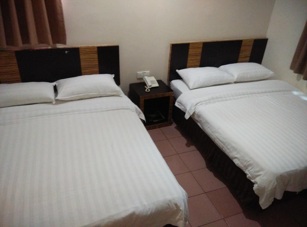 Hotel Traveller Kota Kinabalu Eksteriør bilde