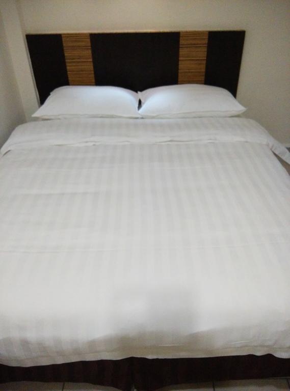 Hotel Traveller Kota Kinabalu Eksteriør bilde