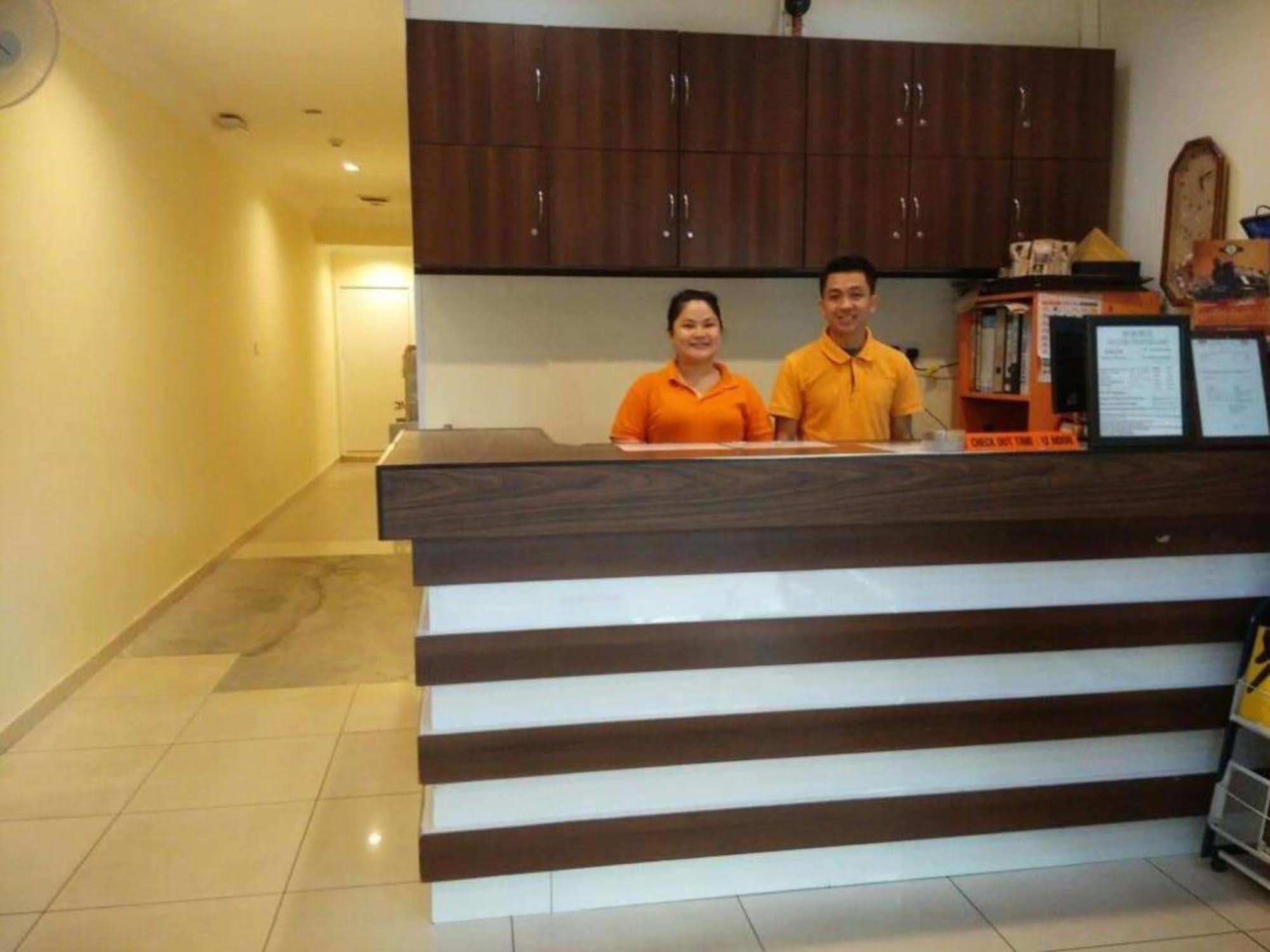 Hotel Traveller Kota Kinabalu Eksteriør bilde